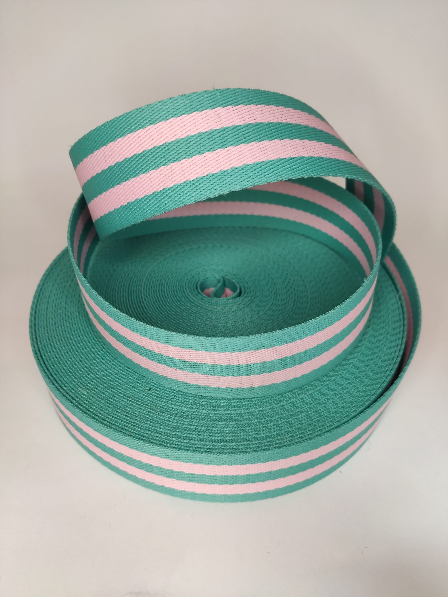 TIFANY COM ROSA BEBÊ