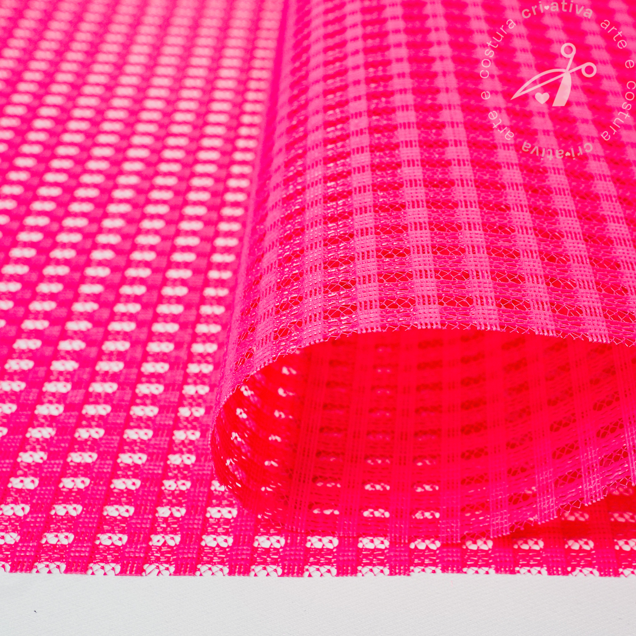 TELA TRELIÇA PINK