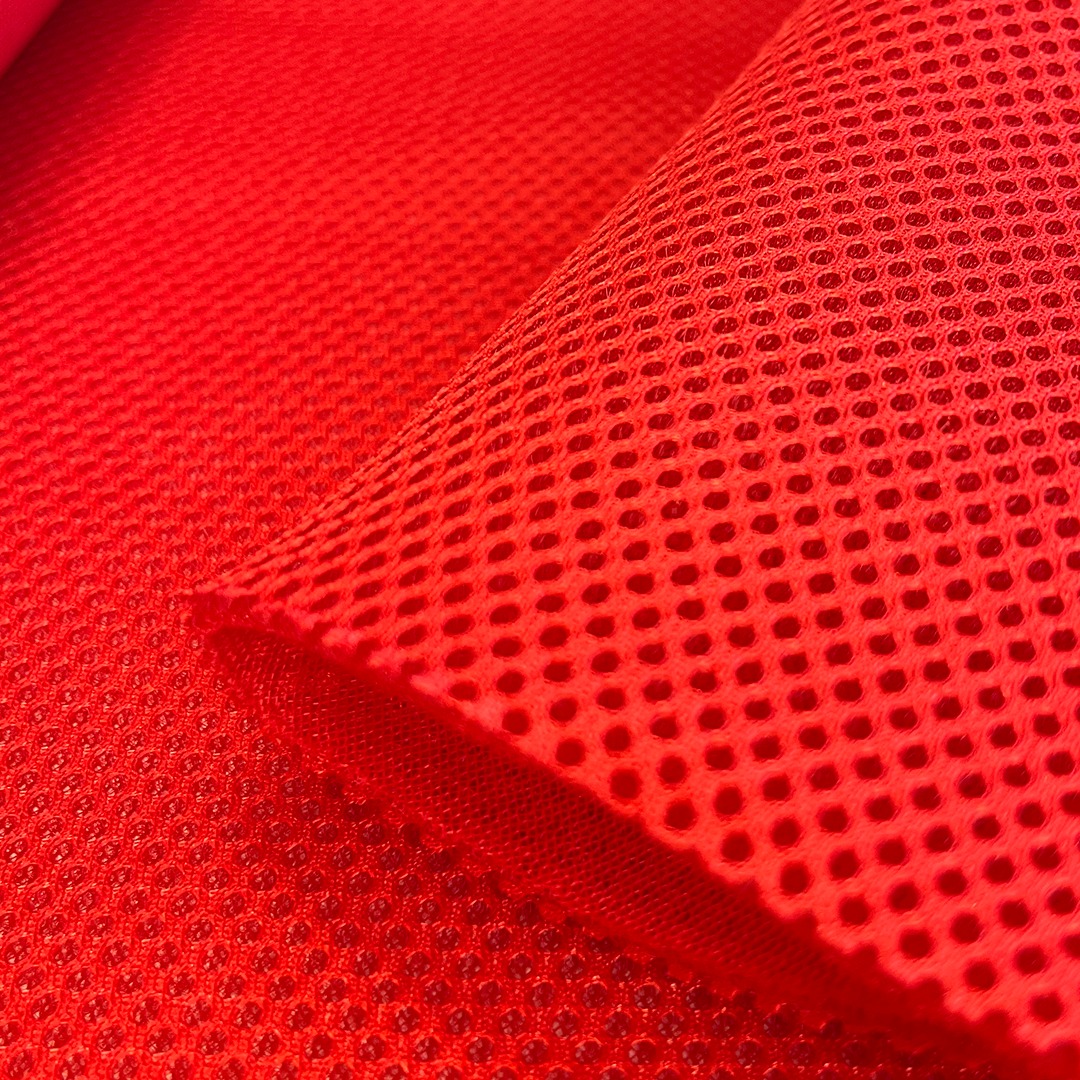 TELA AERADA MESH COR:VERMELHA