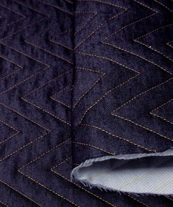 JEANS MATELASSÊ- ESTAMPA: CHEVRON