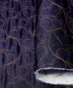 JEANS MATELASSÊ-ESTAMPA: CORAÇÃO